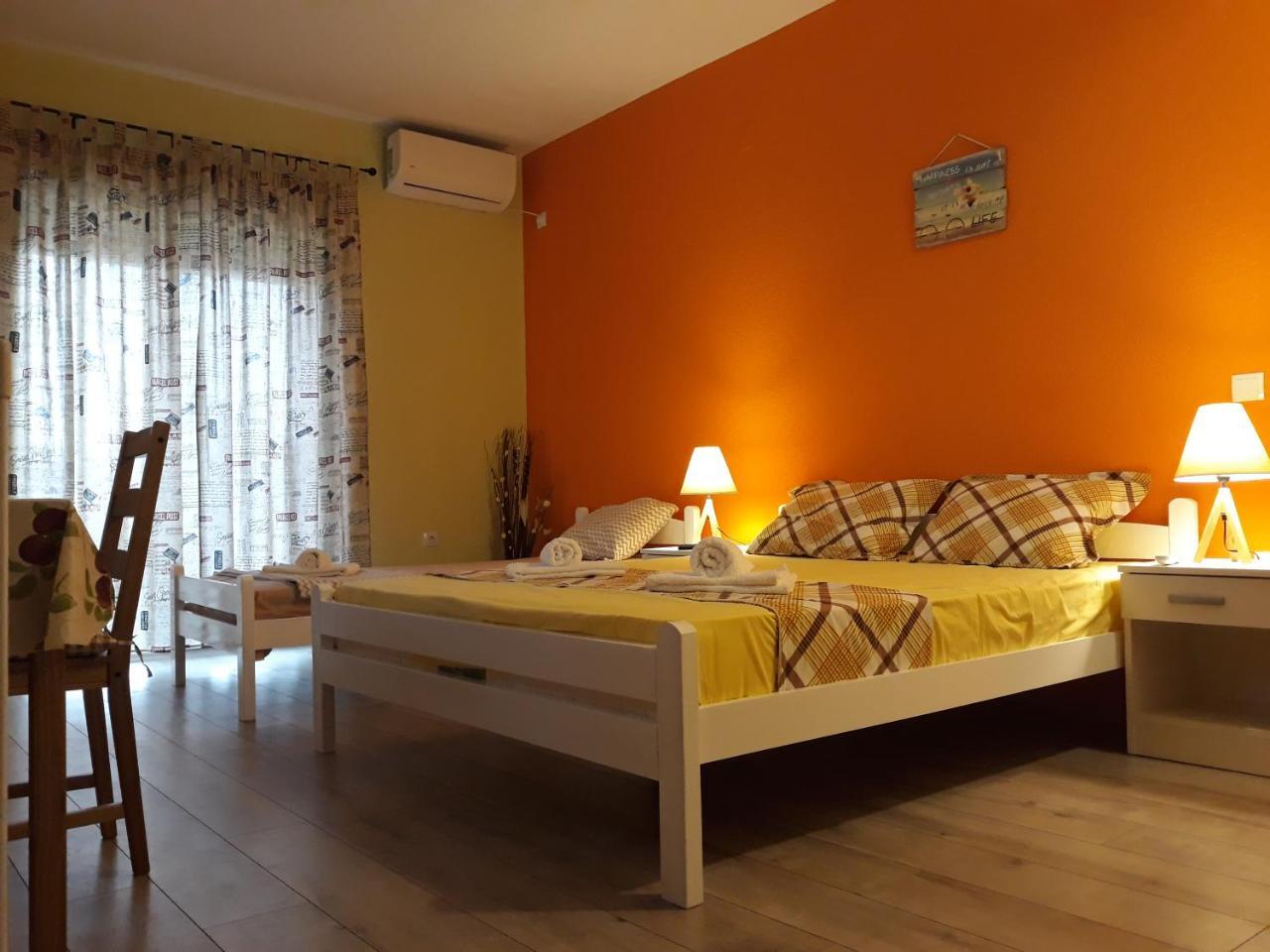 Vila & Apartments Matea Gevgelija Bagian luar foto
