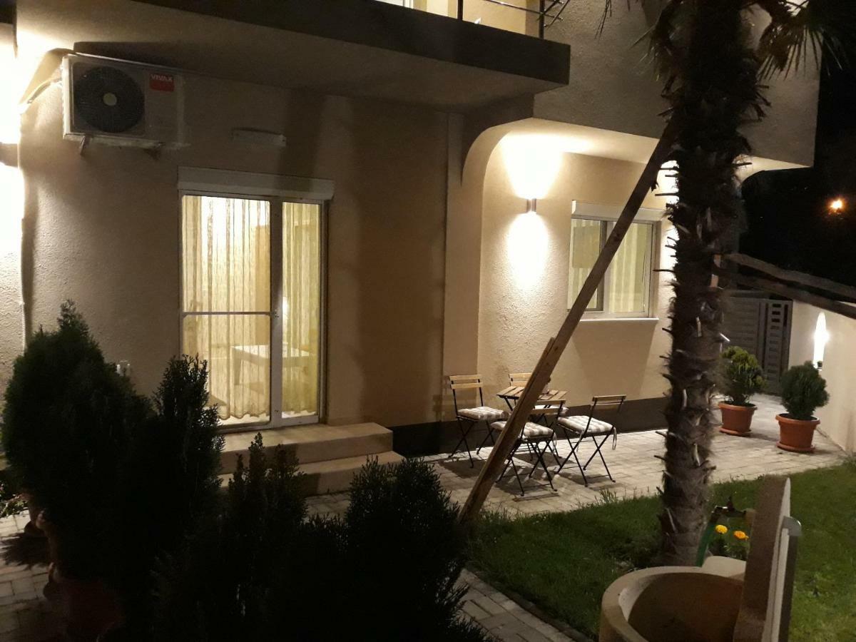 Vila & Apartments Matea Gevgelija Bagian luar foto